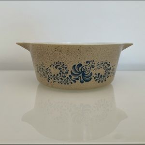 Pyrex Homestead Casserole